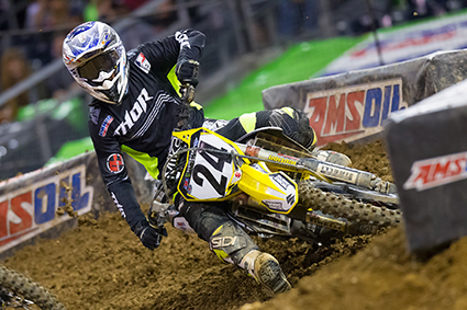 Suzuki_Factory_Racing_PR_Metcalfe